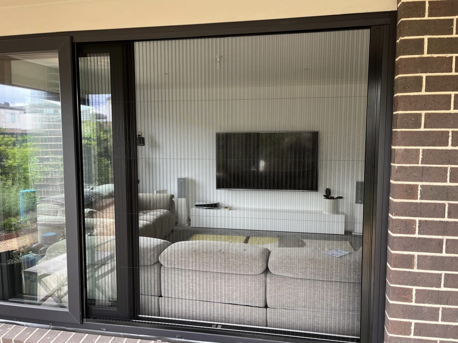 677414fb-3110-4e30-8e5f-c054e5f24c79